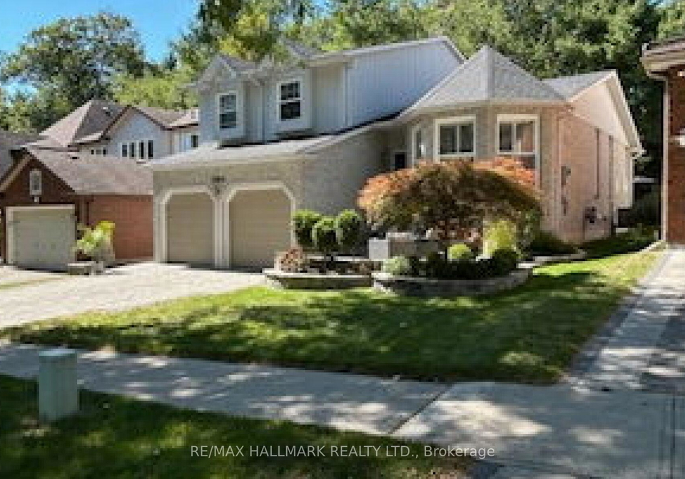 2004-blairwood-court-pickering-ontario-e13007108