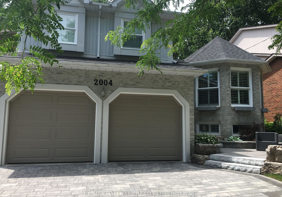 2004-blairwood-court-pickering-ontario-e13007108