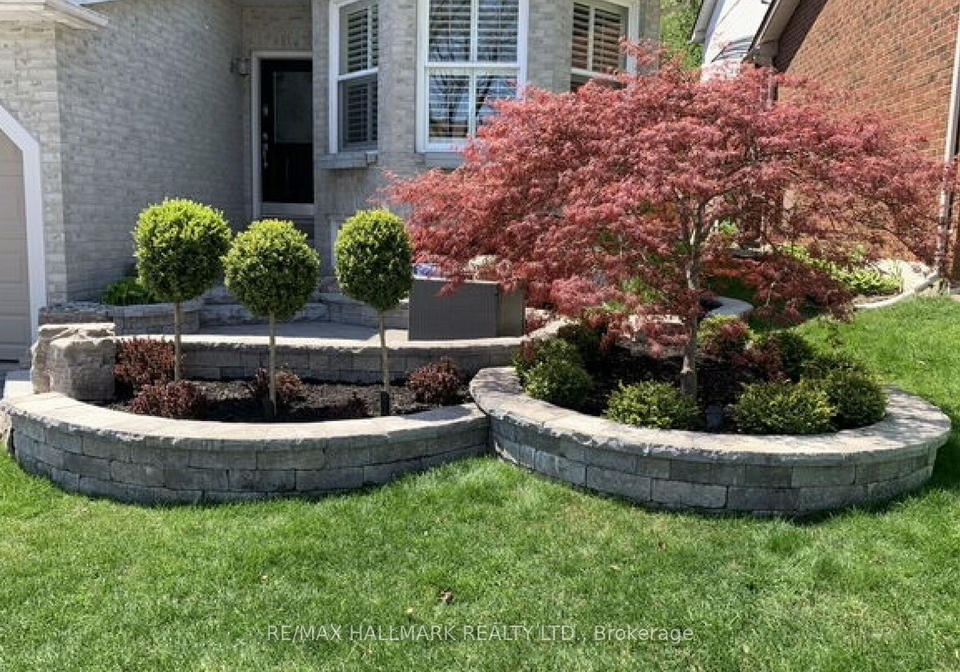 2004-blairwood-court-pickering-ontario-e13007108