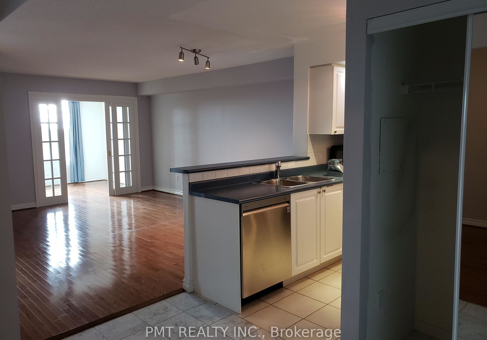123-omni-drive-scarborough-ontario-e13007418