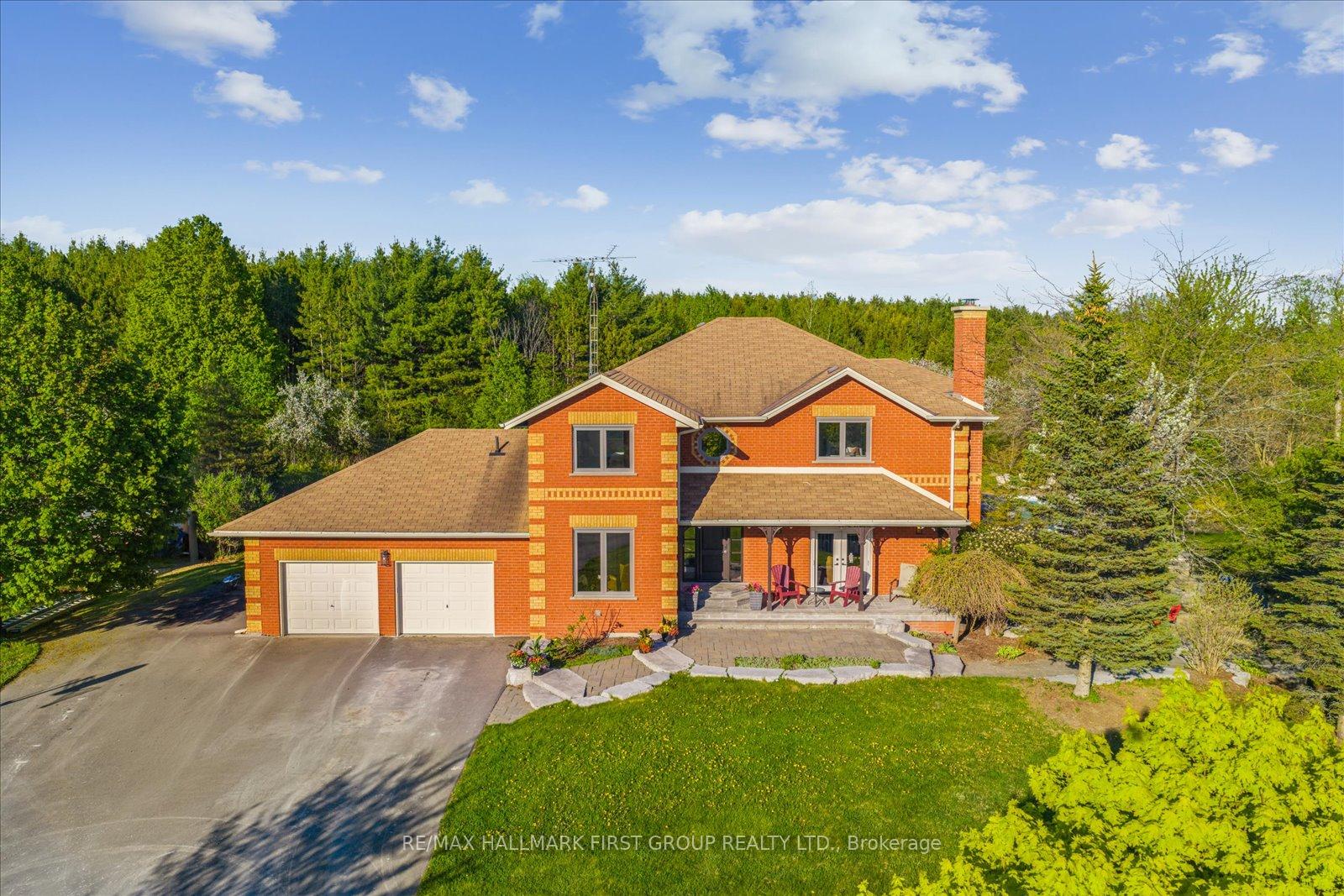 4655-sideline-6-pickering-ontario-e13008808