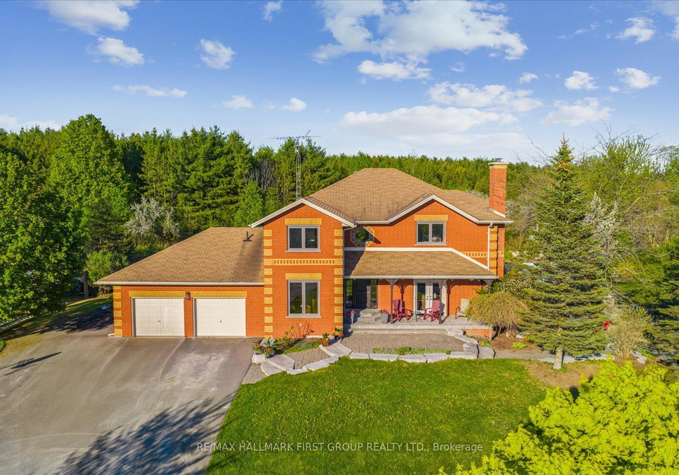 4655-sideline-6-pickering-ontario-e13008808