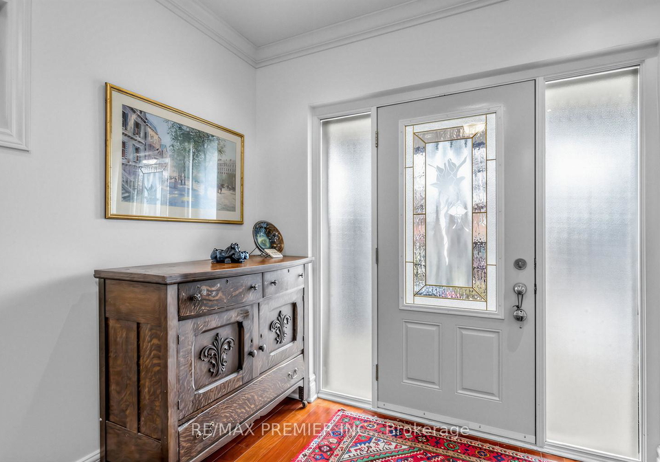 144-westlake-avenue-east-york-ontario-e13009118