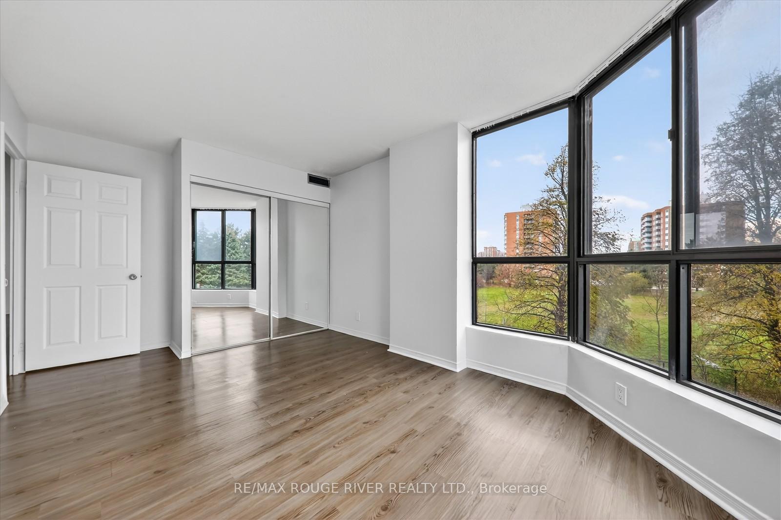 8-silver-bell-grove-scarborough-ontario-e13009270