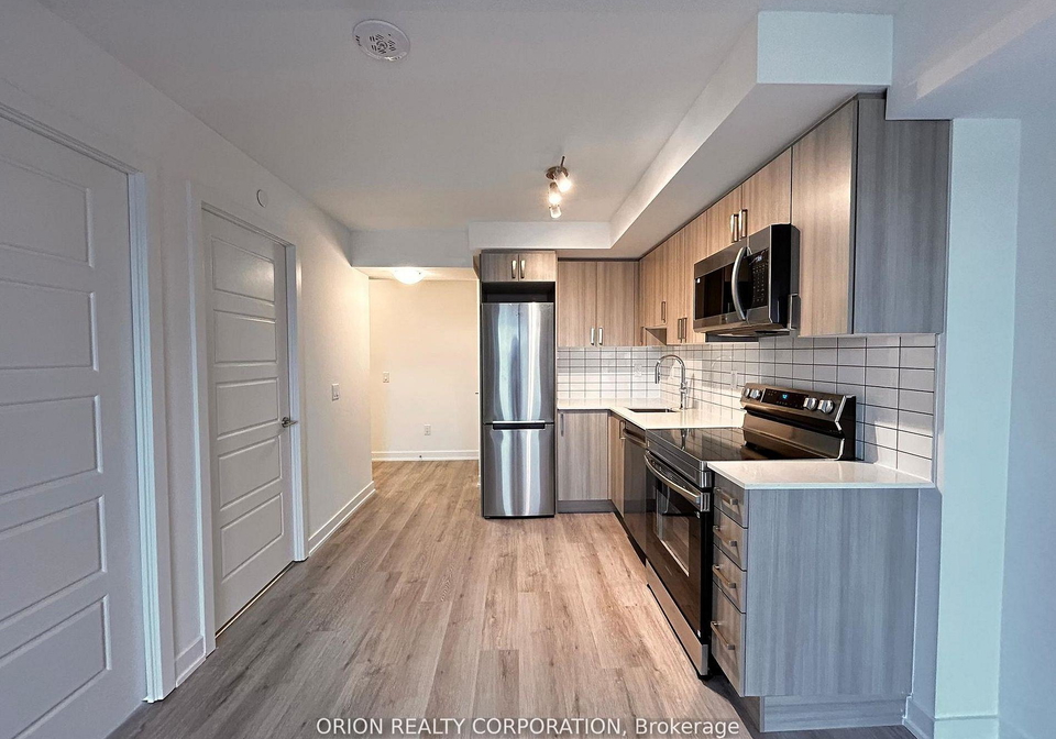 1010-sandy-beach-road-pickering-ontario-e13009340