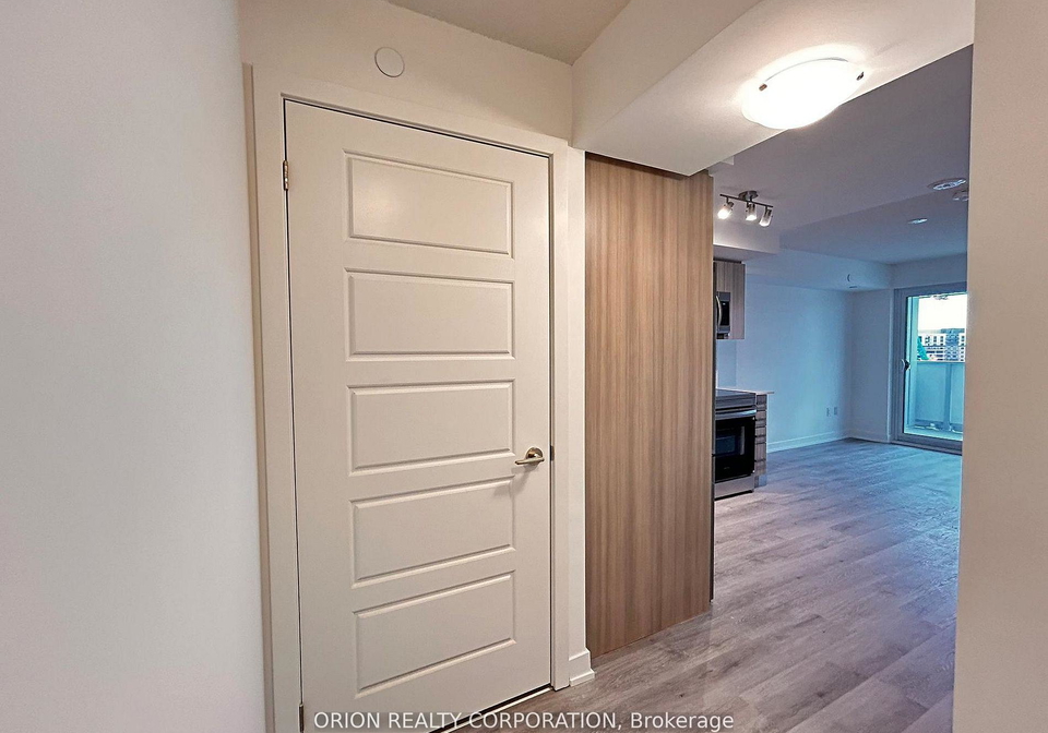1010-sandy-beach-road-pickering-ontario-e13009340