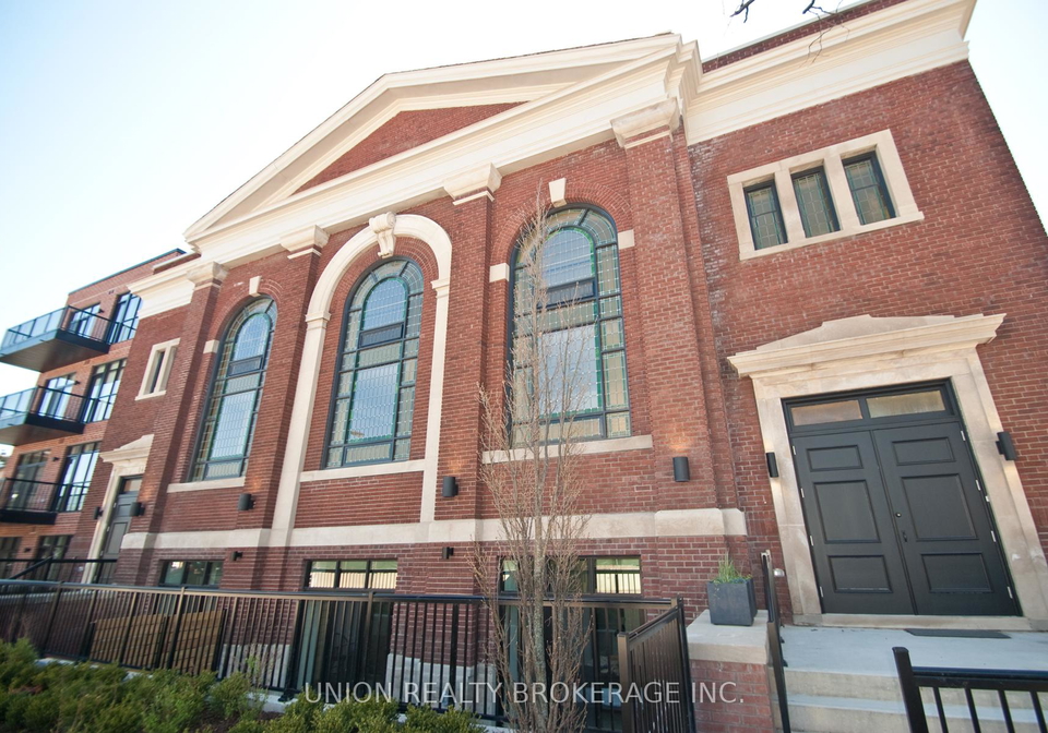 14-dewhurst-boulevard-east-york-ontario-e13009406