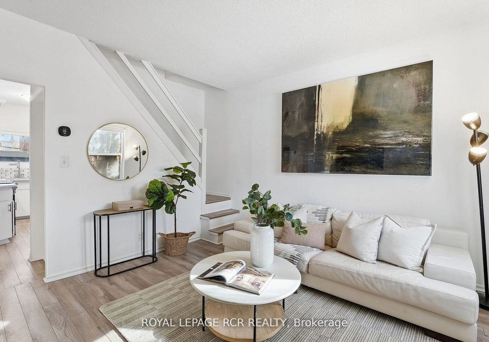 257-rhodes-avenue-toronto-ontario-e13009466