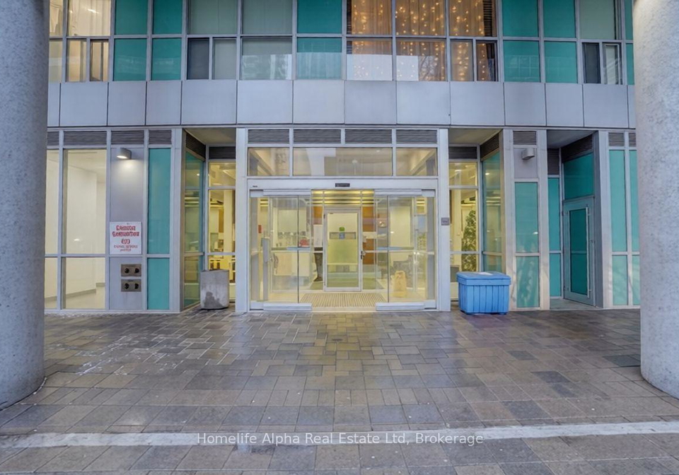 60-town-centre-court-scarborough-ontario-e13009778
