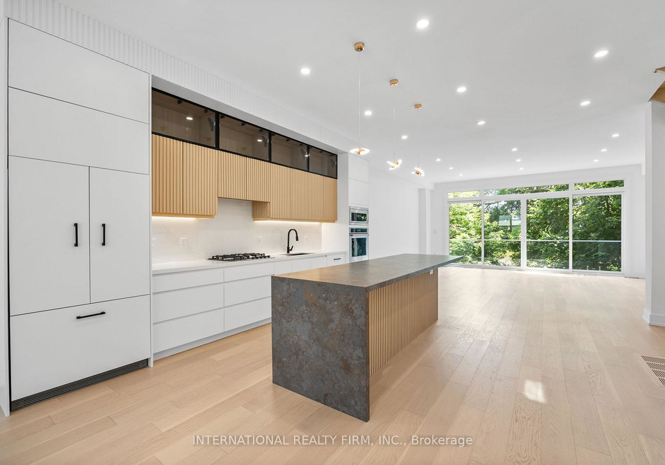 19-ivy-avenue-toronto-ontario-e13009936