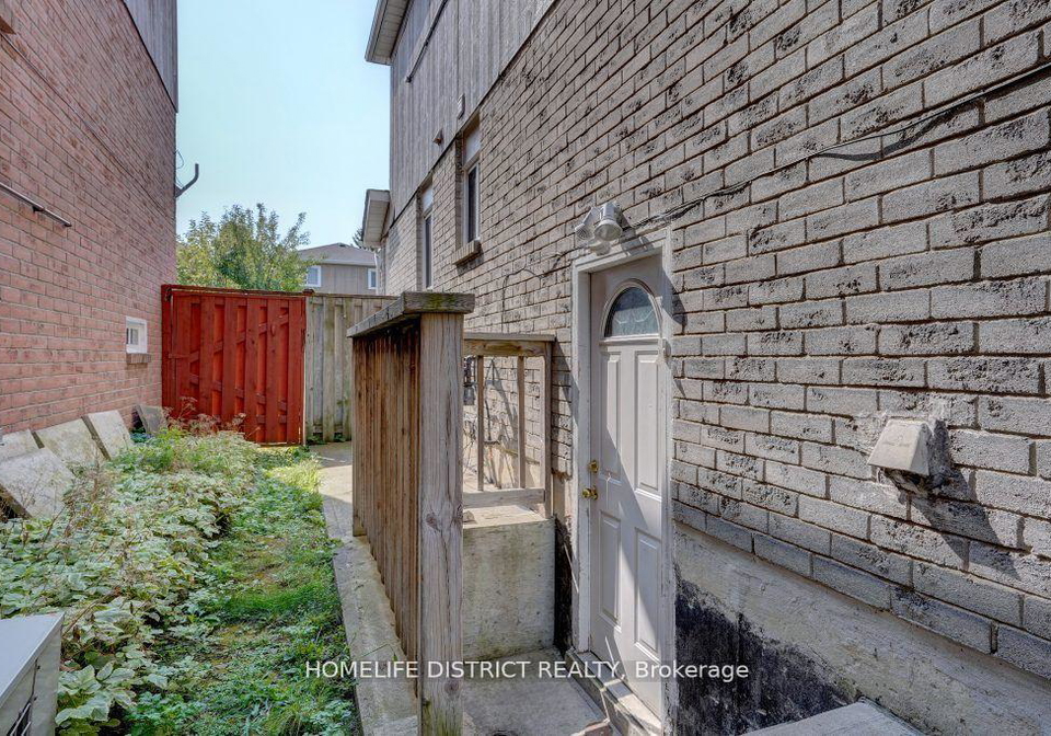 1861-bainbridge-drive-pickering-ontario-e13009962