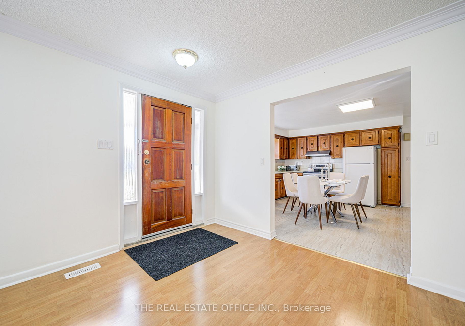 128-fairglen-avenue-scarborough-ontario-e13009994
