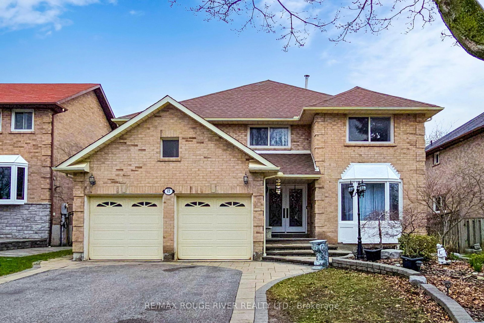 45-rotherglen-road-n-ajax-ontario-e13010074