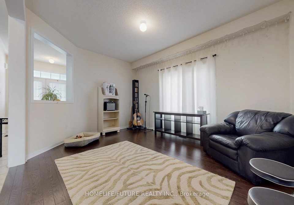 23-edwin-carr-street-clarington-ontario-e13010108