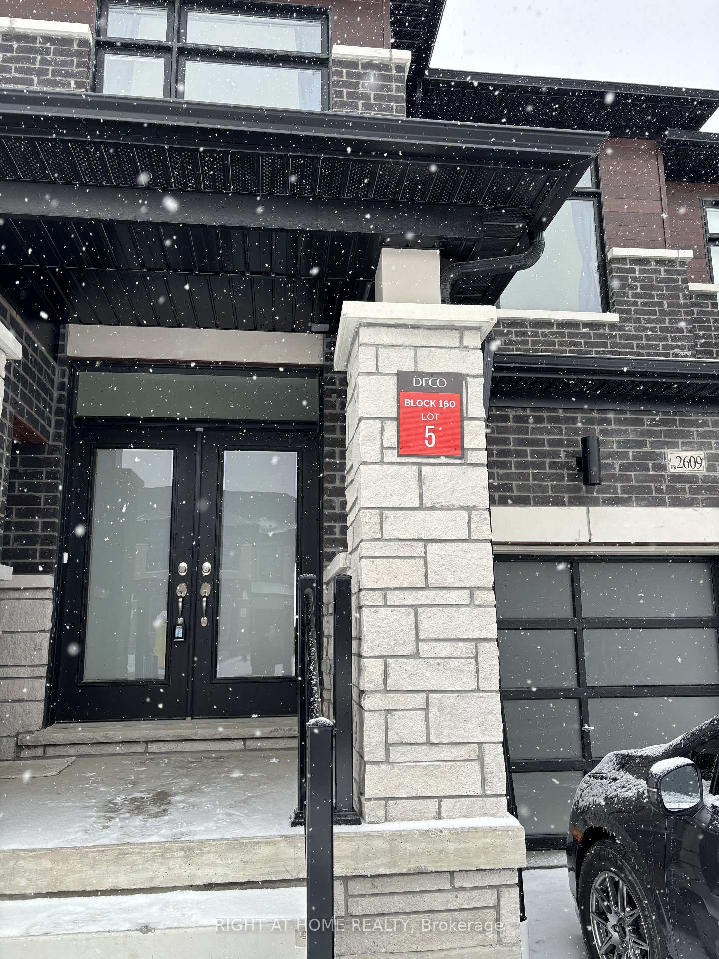 2609-hibiscus-drive-w-pickering-ontario-e13010368