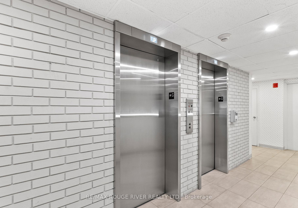 40-chichester-place-scarborough-ontario-e13010414