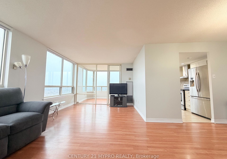 300-alton-tower-circle-scarborough-ontario-e13010522