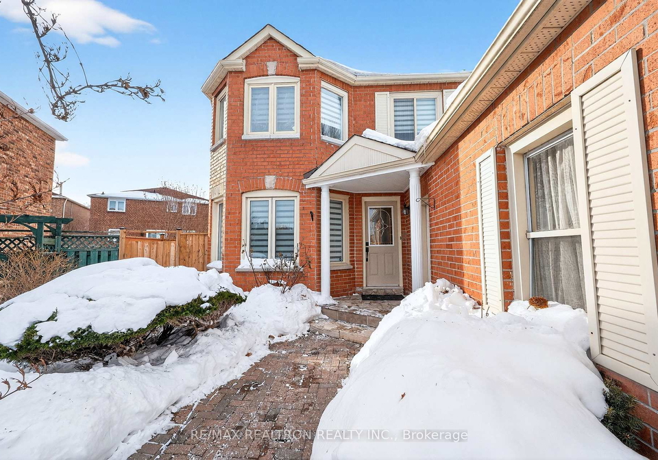 18-littleborough-court-scarborough-ontario-e13010634
