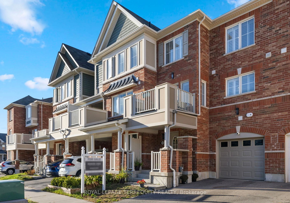 1058-clipper-lane-pickering-ontario-e13011364
