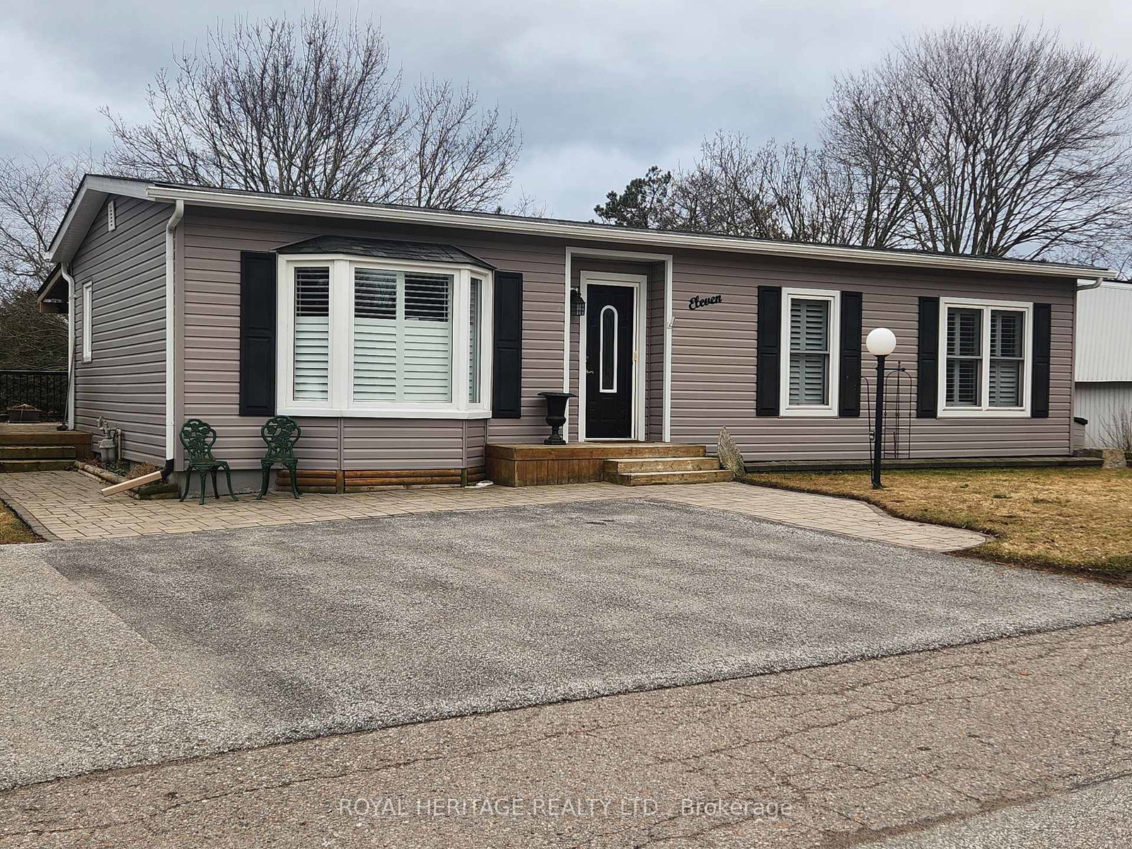 11-heritage-lane-clarington-ontario-e13011438