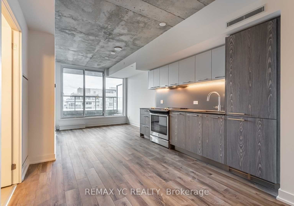 30-baseball-place-toronto-ontario-e13011916