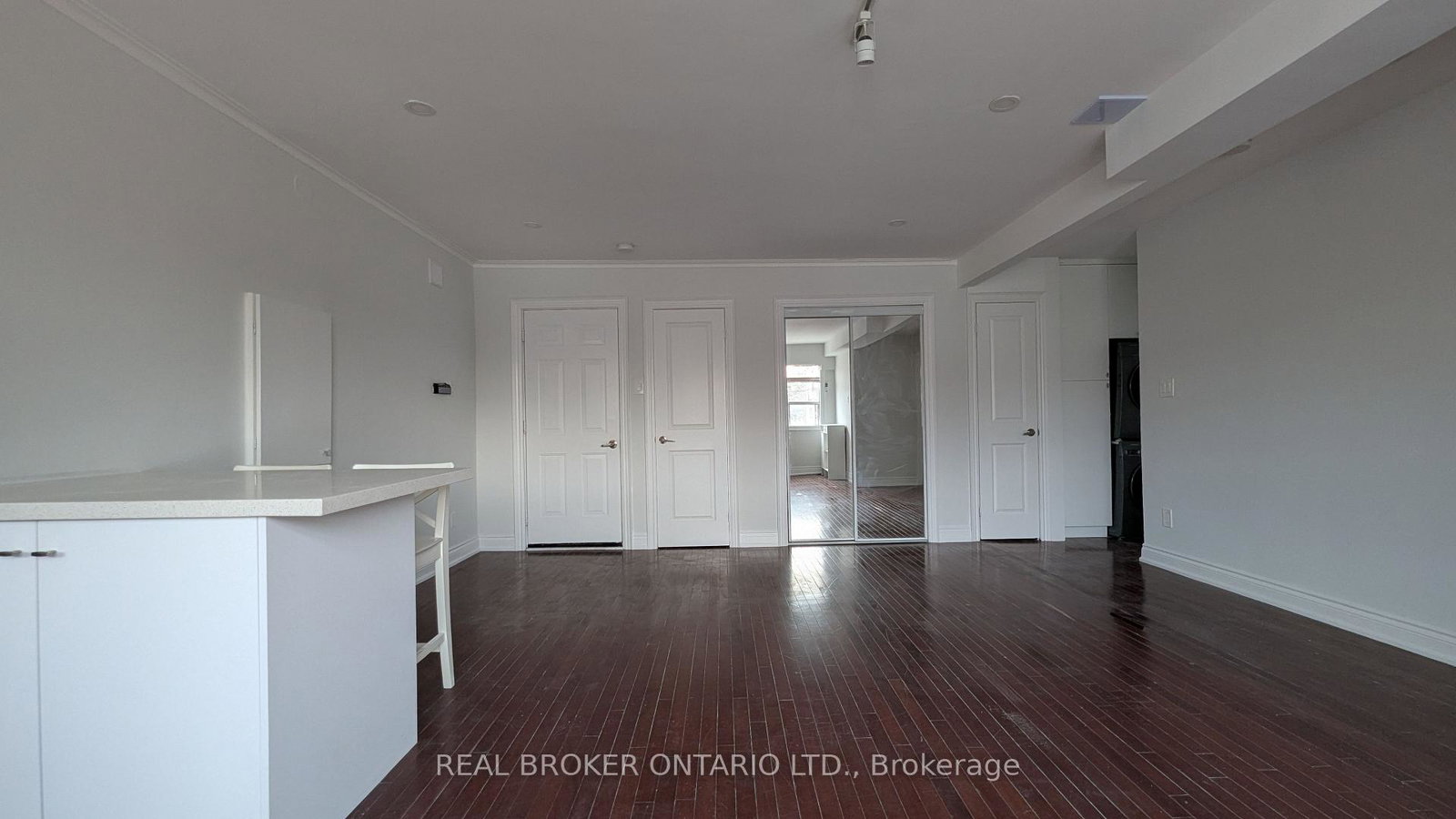 2209-gerrard-street-e-toronto-ontario-e13012256