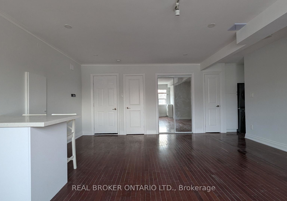 2209-gerrard-street-e-toronto-ontario-e13012256