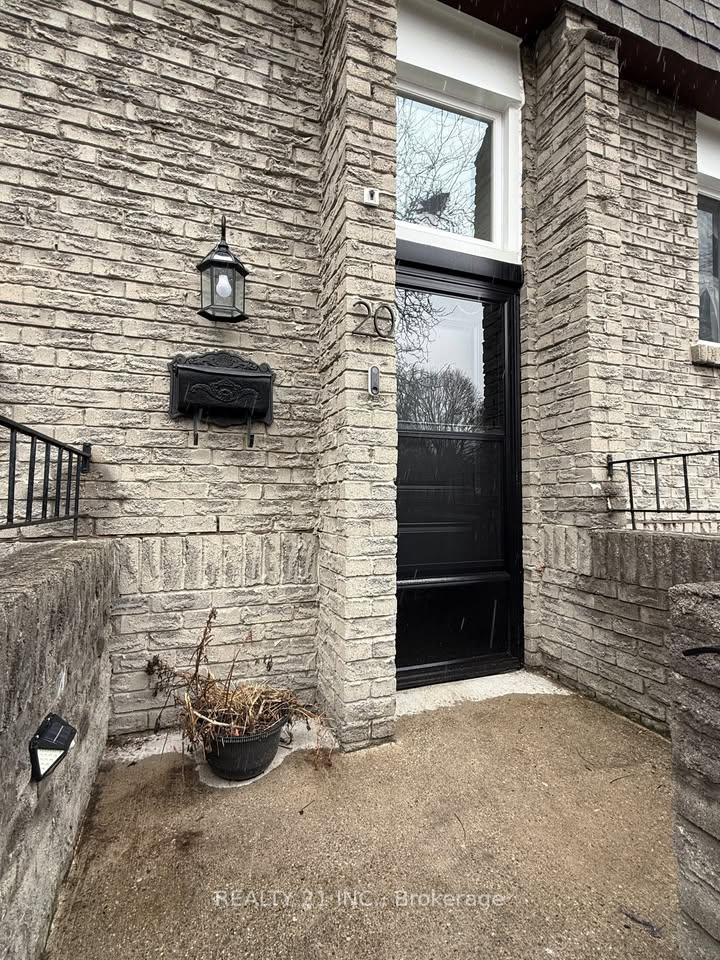 22-eaglestone-road-scarborough-ontario-e13012260