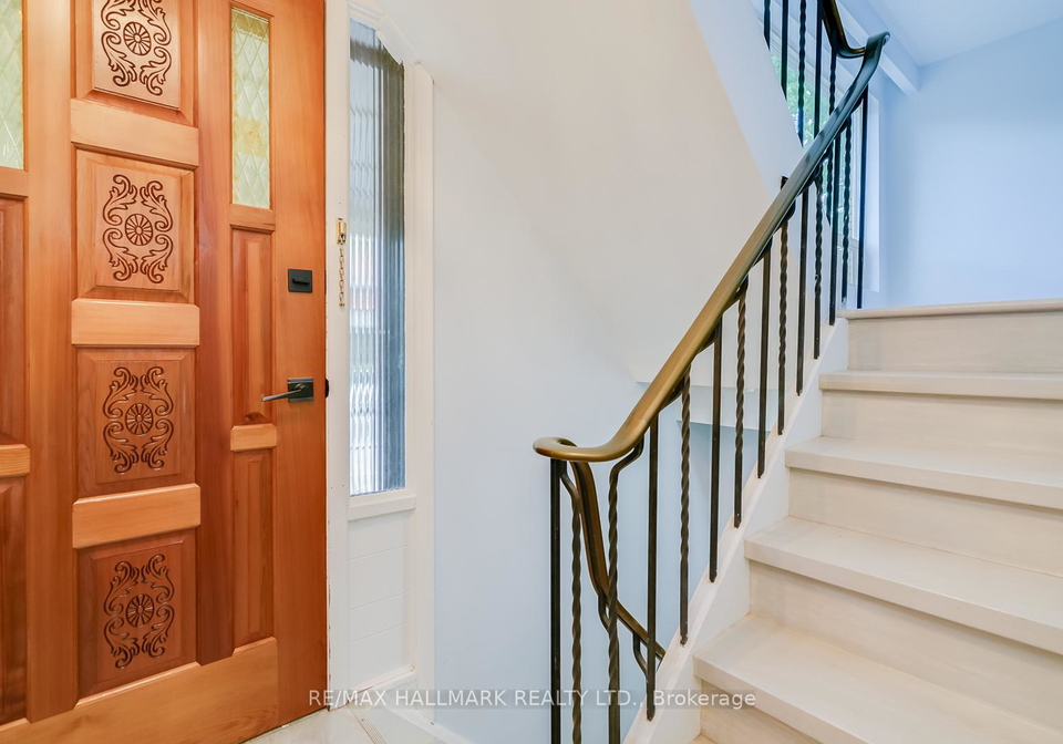 38-osborne-avenue-toronto-ontario-e13013232