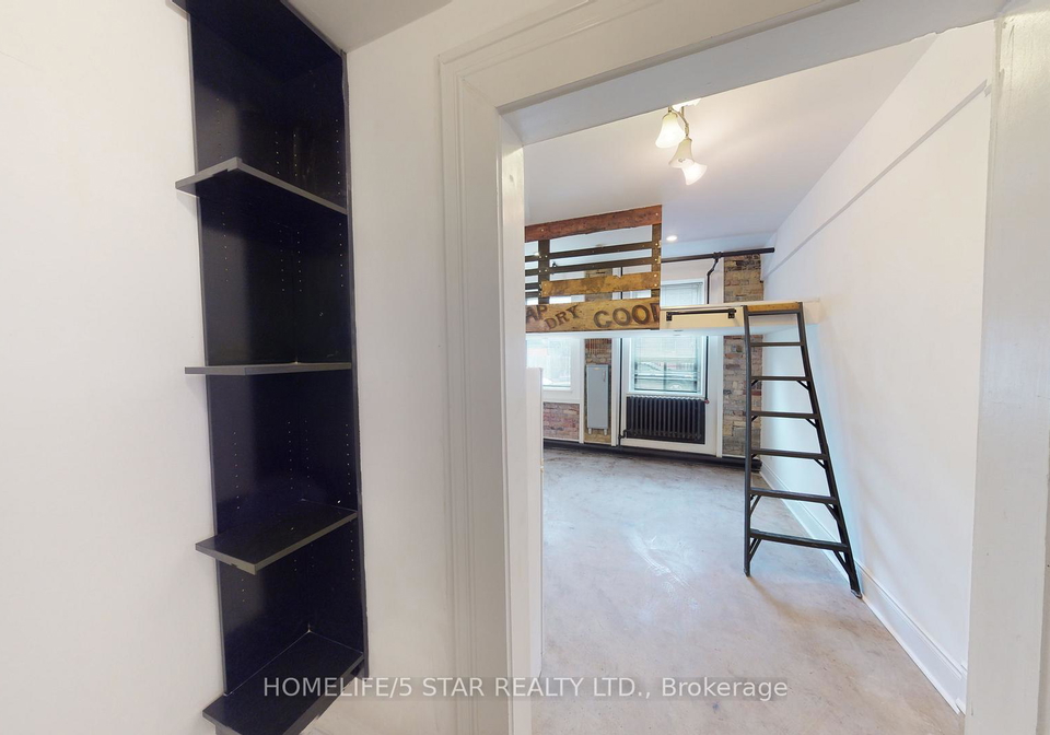 1152-gerrard-street-e-toronto-ontario-e13013746