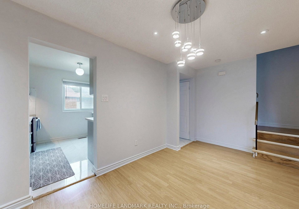 106-chester-le-boulevard-scarborough-ontario-e13014374