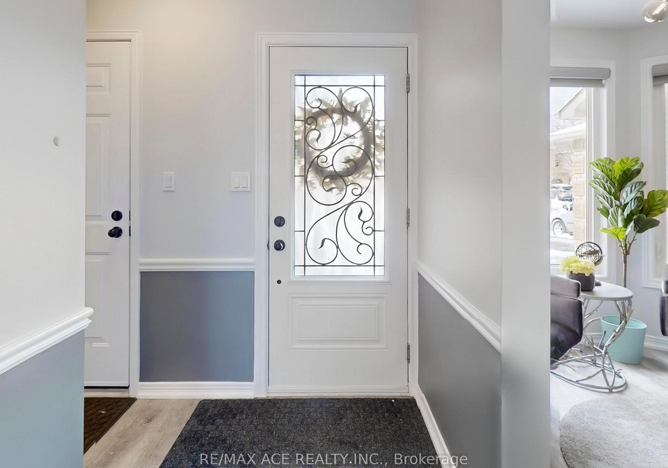 35-stagemaster-crescent-clarington-ontario-e13014934