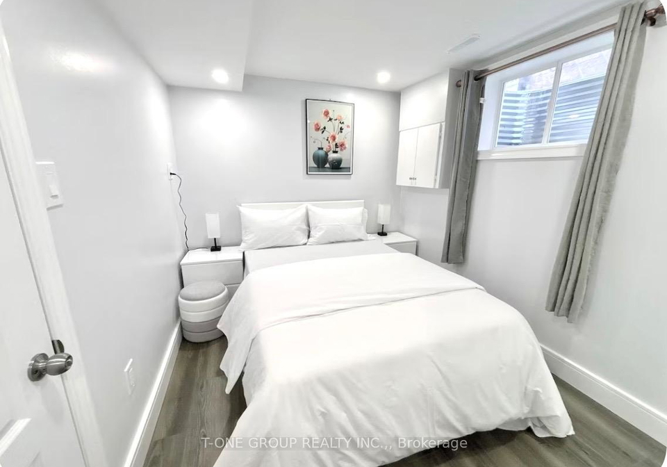 27-brimstone-basement-crescent-scarborough-ontario-e13015312