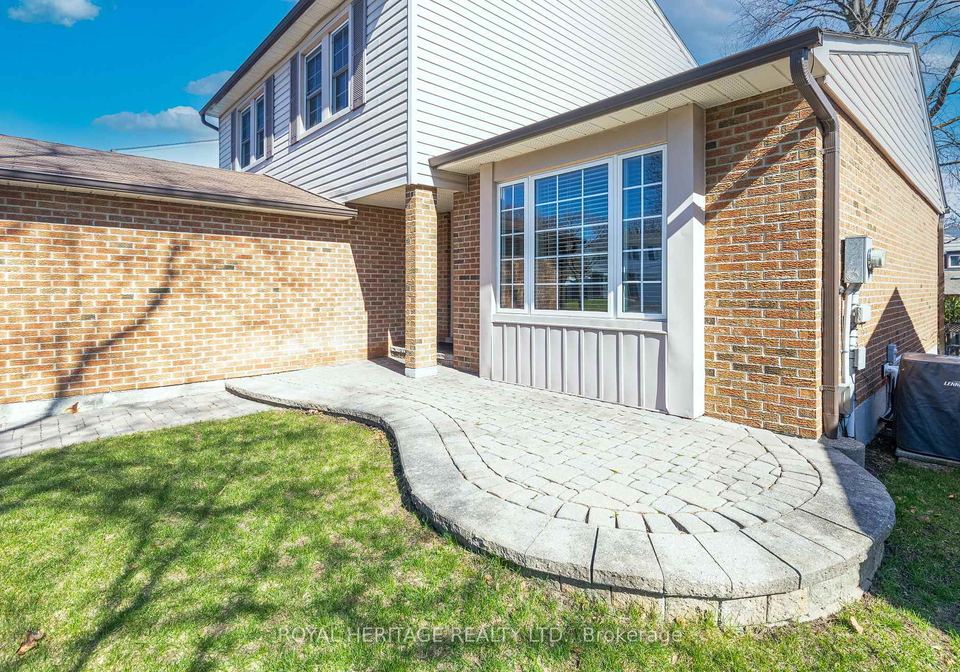 53-teresa-drive-whitby-ontario-e13015382