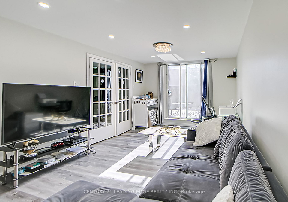 879-marinet-crescent-pickering-ontario-e13016156