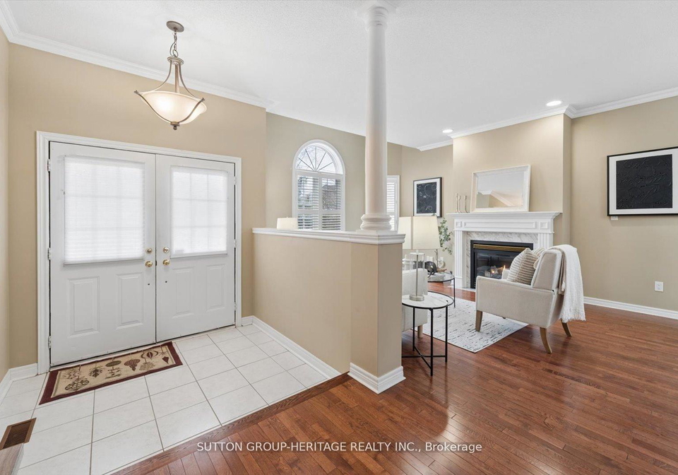 1886-pine-grove-avenue-pickering-ontario-e13016288