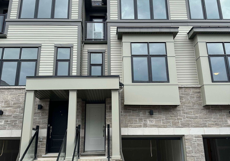 783-kootenay-path-oshawa-ontario-e13016430