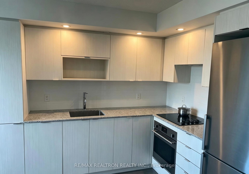 225-village-green-square-scarborough-ontario-e13016826