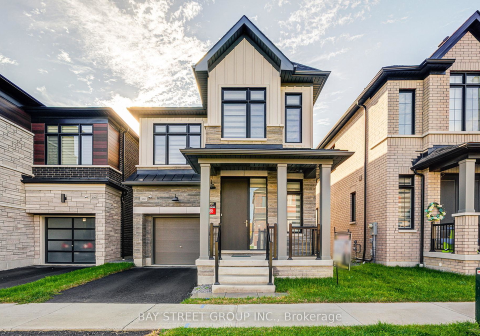 1091-pisces-trail-pickering-ontario-e13017092