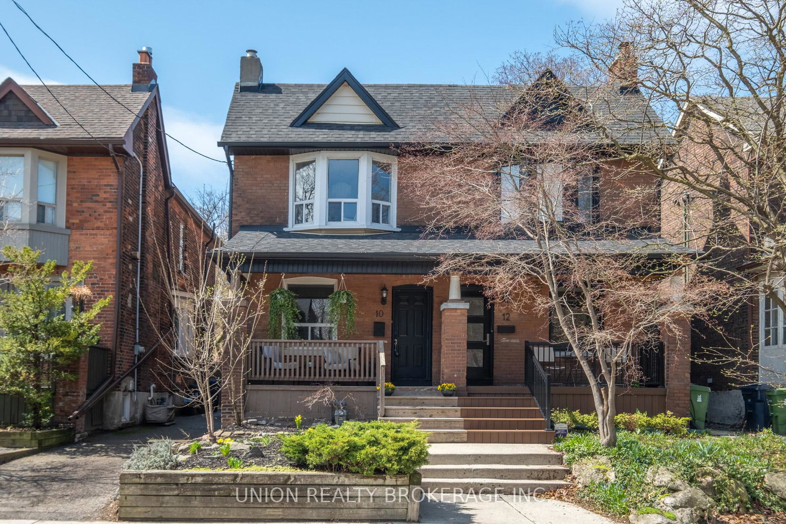 10-bertmount-avenue-toronto-ontario-e13018180