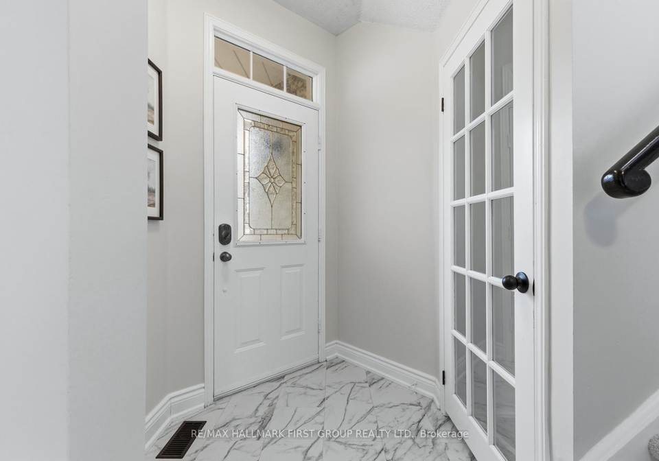 1143-timberland-crescent-oshawa-ontario-e13018222