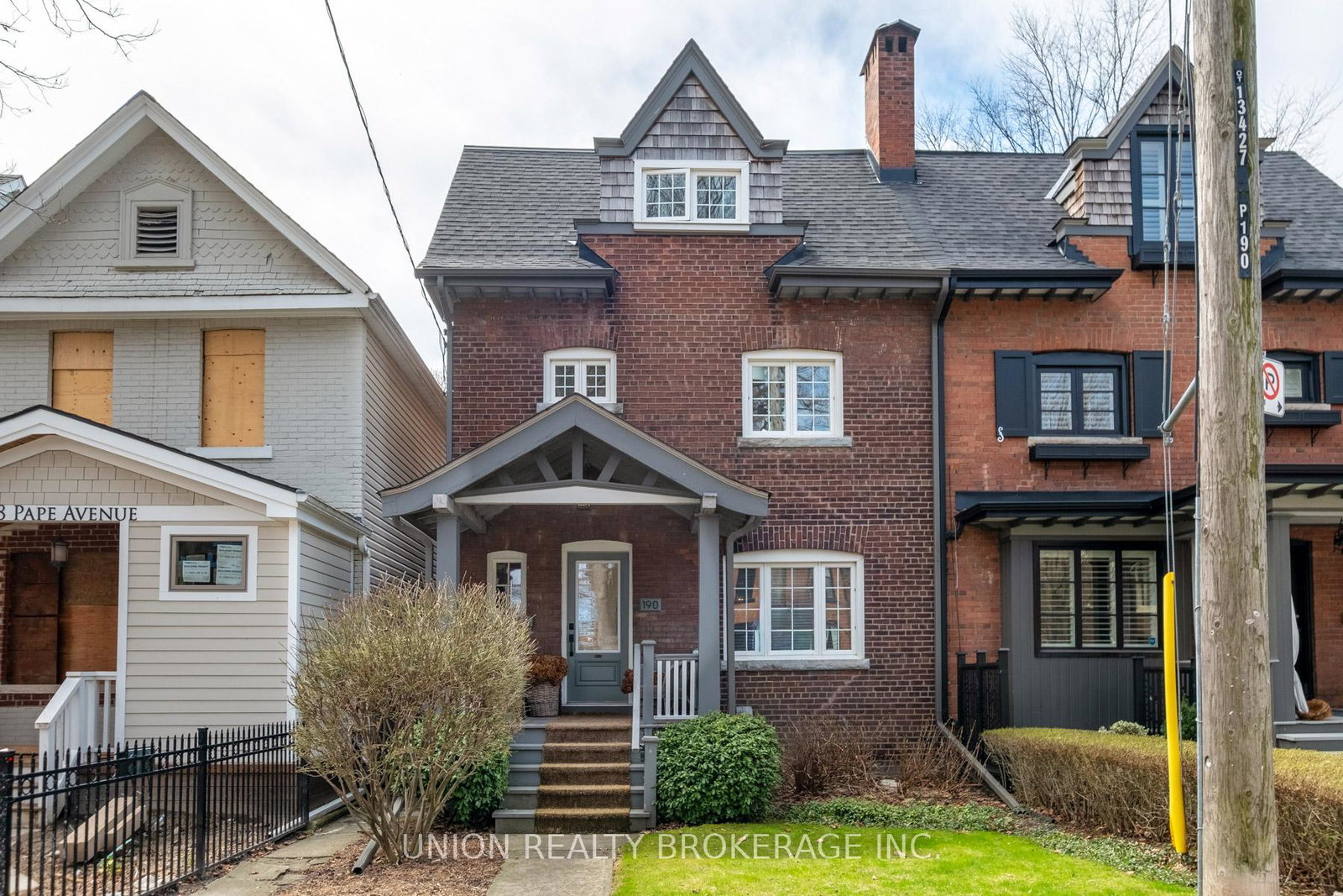 190-pape-avenue-toronto-ontario-e13018230
