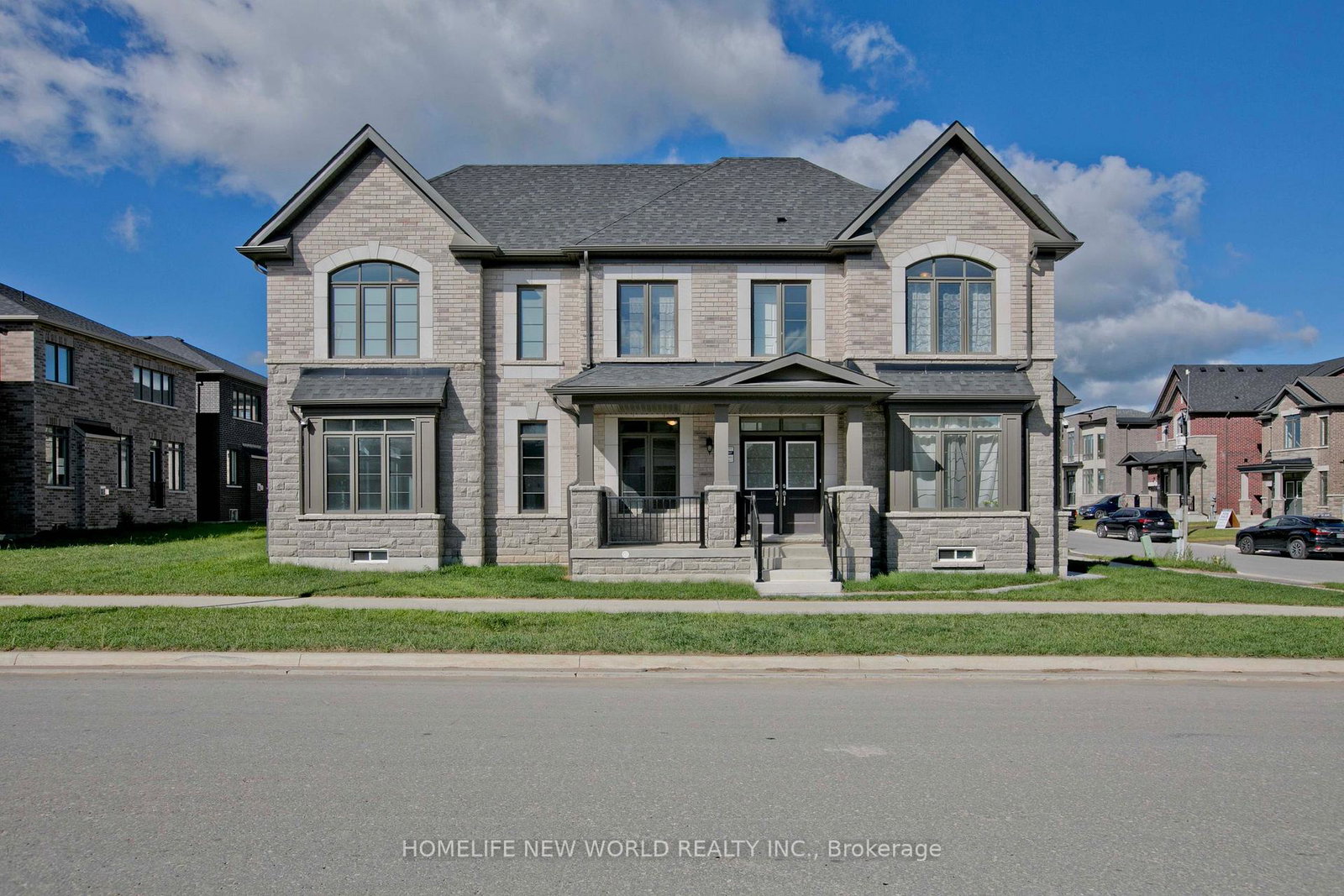 1864-irish-moss-square-pickering-ontario-e13018316