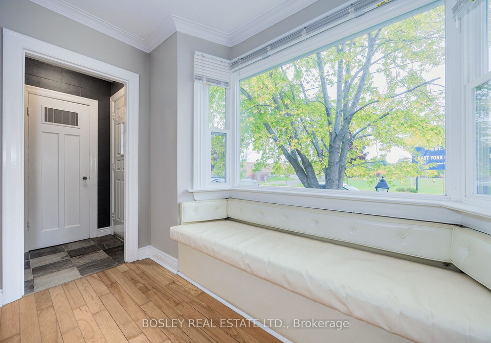 651-cosburn-avenue-east-york-ontario-e13018884