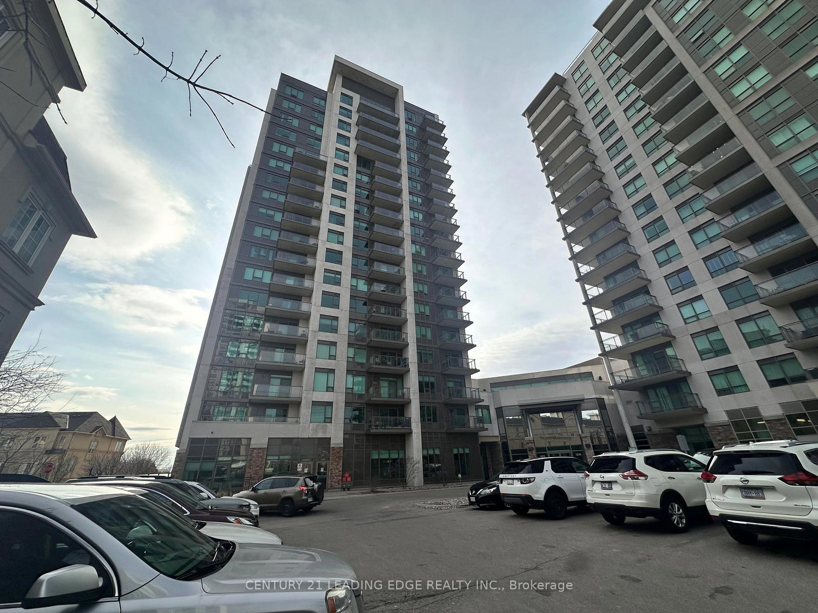 1215-bayly-street-pickering-ontario-e13019250