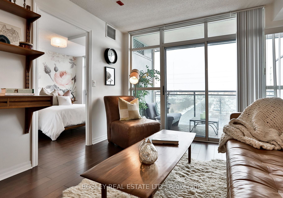 1600-charles-street-whitby-ontario-e13020298