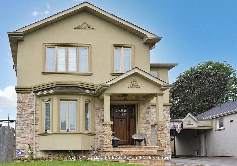11-bellvare-crescent-scarborough-ontario-e13020898