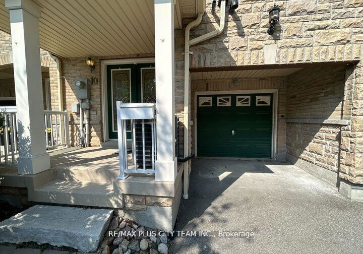 10-cullcastle-street-w-ajax-ontario-e13021010