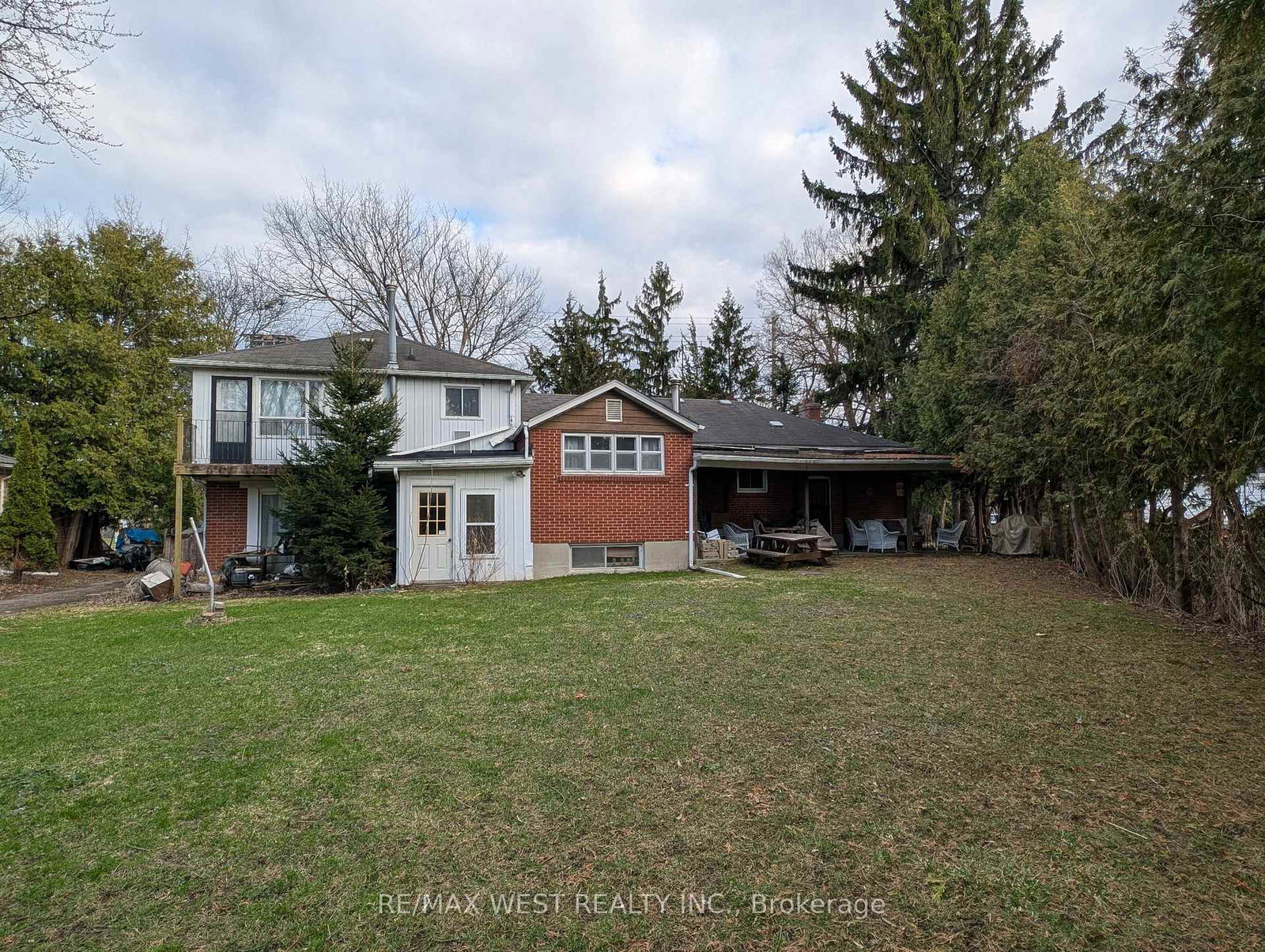 1192-1200-kingston-road-pickering-ontario-e13021436