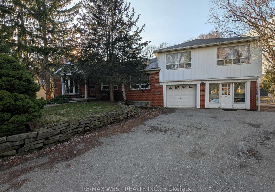 1192-1200-kingston-road-pickering-ontario-e13021436